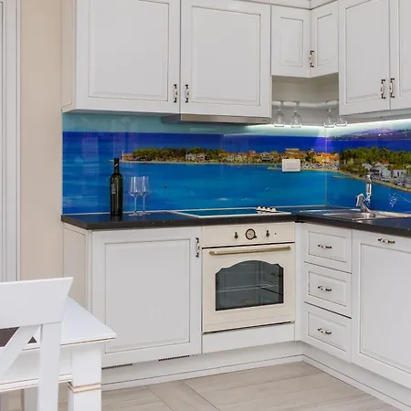 Jakov Ii Apartament Promajna